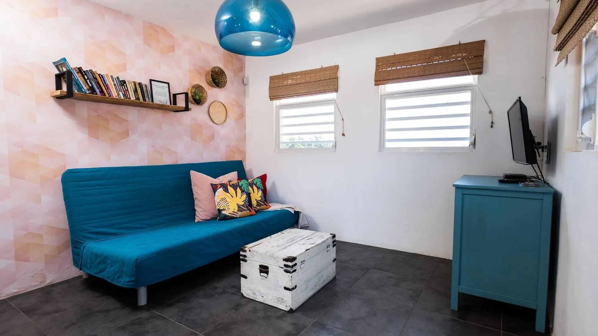 Stylish Apartment Near The Beach Willemstad
